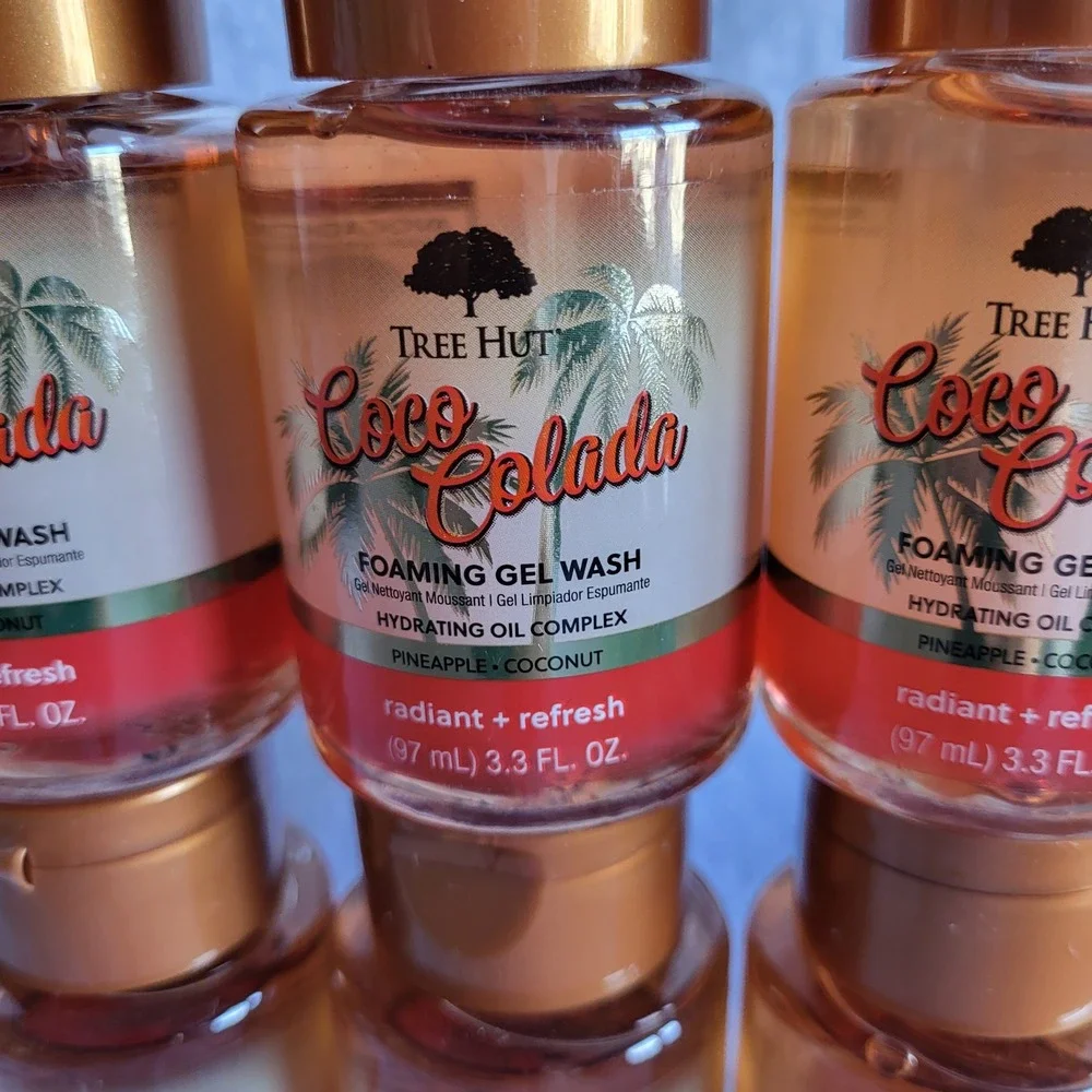 Tree‎ Hut 4 pc Coco Colada Foaming Gel Wash Lot Vegan Pineappple Coconut New